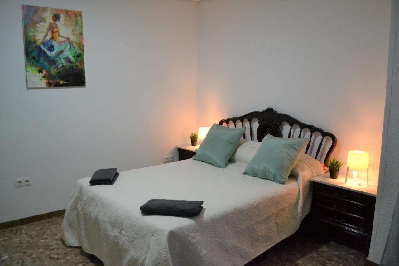 Genius Apartments Аликанте Экстерьер фото